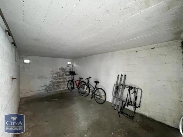 Parking à louer 15.51m² Lorient (56100)