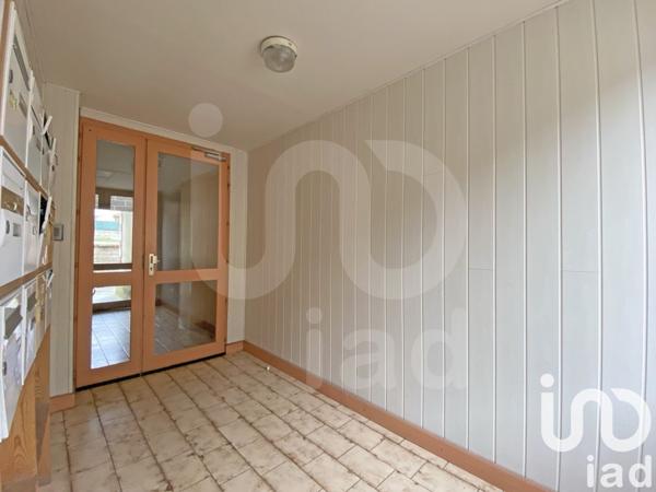 Appartement 3 pièces de 65 m² à Ancy-le-Franc (89160)