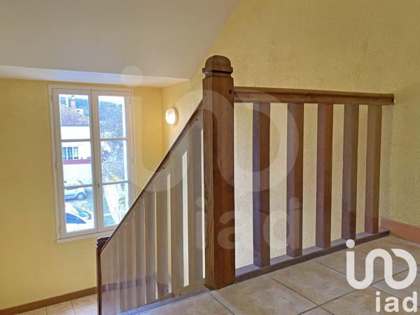 Appartement 3 pièces de 65 m² à Ancy-le-Franc (89160)