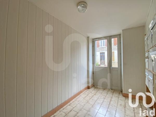 Appartement 3 pièces de 65 m² à Ancy-le-Franc (89160)