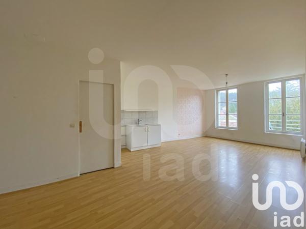 Appartement 3 pièces de 65 m² à Ancy-le-Franc (89160)