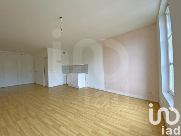 Appartement 3 pièces de 65 m² à Ancy-le-Franc (89160)