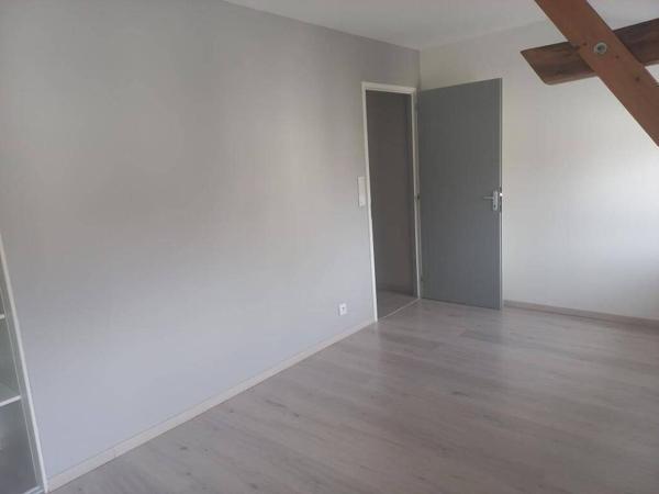 Mais F4 - 100 RUE DE LA GUILLETIERE ST SYMPHORIEN SUR COISE