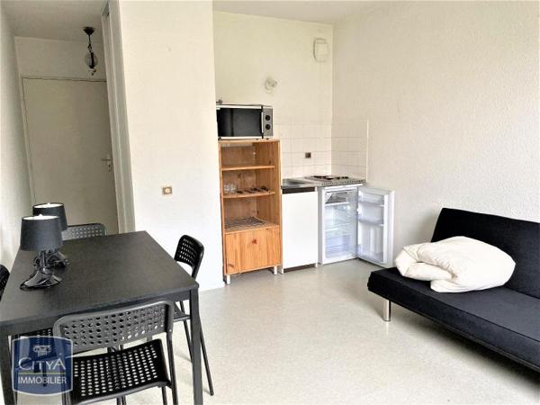 Appartement à louer 1 pièce 18.55m²