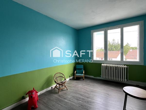 Dans le centre de DANGE SAINT ROMAIN