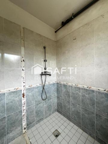 Dans le centre de DANGE SAINT ROMAIN