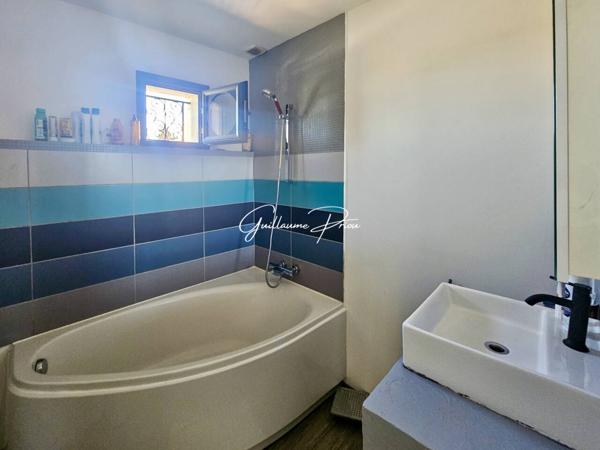 Maison à vendre 8 pièces de 242 m²