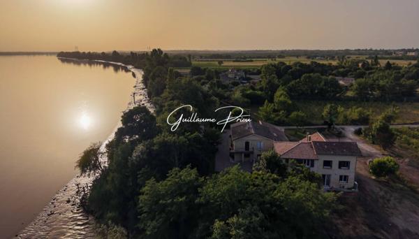 Maison à vendre 8 pièces de 242 m²