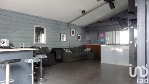 Maison à vendre 8 pièces 263 m² Saint-Jean-de-la-Ruelle