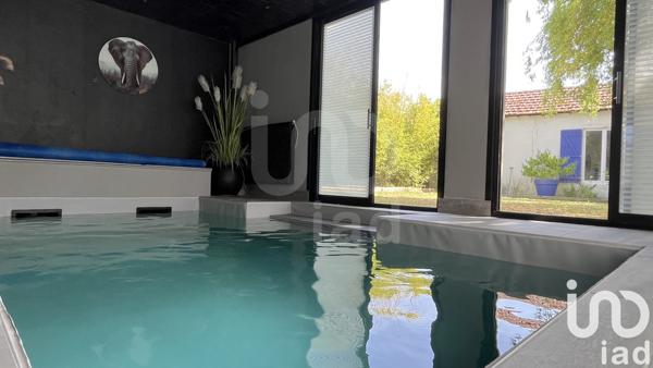 Maison à vendre 8 pièces 263 m² Saint-Jean-de-la-Ruelle