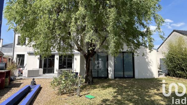 Maison à vendre 8 pièces 263 m² Saint-Jean-de-la-Ruelle