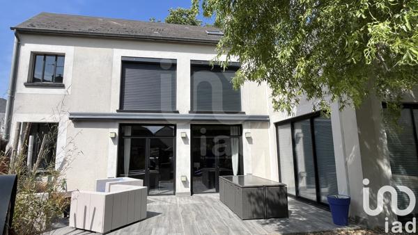 Maison à vendre 8 pièces 263 m² Saint-Jean-de-la-Ruelle