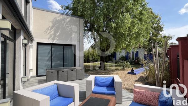 Maison à vendre 8 pièces 263 m² Saint-Jean-de-la-Ruelle