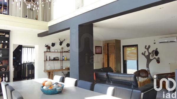 Maison à vendre 8 pièces 263 m² Saint-Jean-de-la-Ruelle