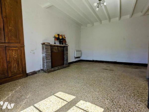 À VENDRE – MAISON EN PIERRE AU CŒUR DE PERCY-EN-NORMANDIE (50410)