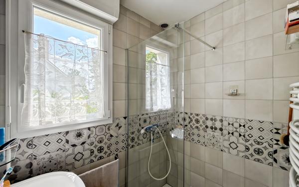 Maison à vendre    5 pièces • 210 m2 Saint-Jean-le-Blanc