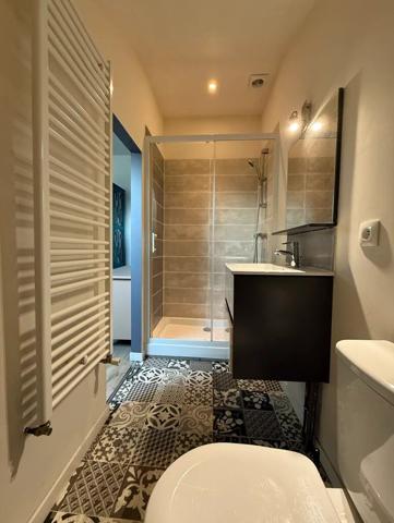 Location                                                      Maison
                        
                     13 pièces                      272 m2                     à Saint-Quentin