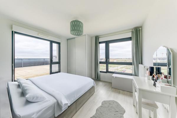 Appartement Duplex 4 pièces et terrasse en dernier étage