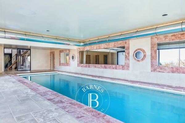 Royat, Maison 5 Chambres -  457 m² à vendre