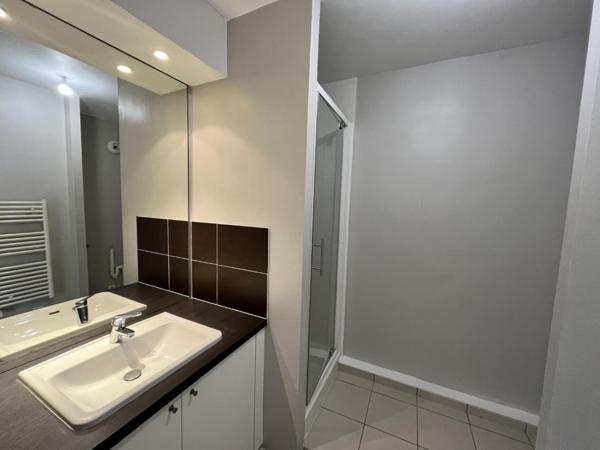 Appartement à louer 2 pièces - 42 m²