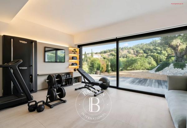 Les Issambres, Villa 3 Chambres -  272 m² à vendre