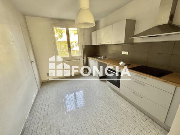 Location Appartement 3 pièces 81 m² - 3 BIS RUE BUFFON Valence 26000