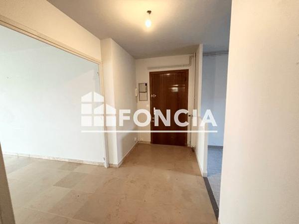 Location Appartement 3 pièces 81 m² - 3 BIS RUE BUFFON Valence 26000