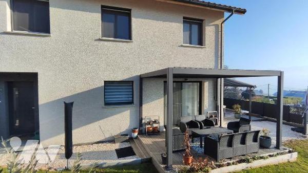 MAISON RECENTE AVEC VUE