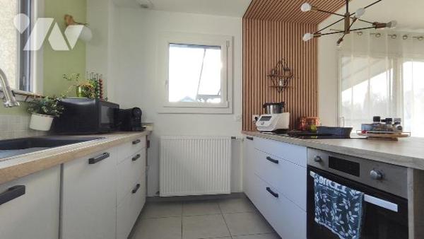 MAISON RECENTE AVEC VUE