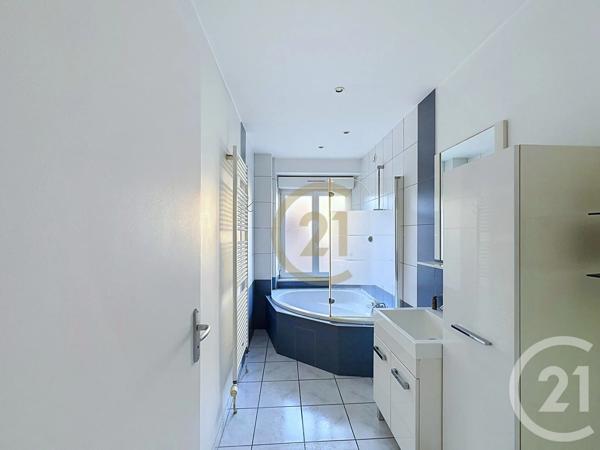 Appartement F3 à vendre  3 pièces - 65,55 m 2   BELFORT  - 90