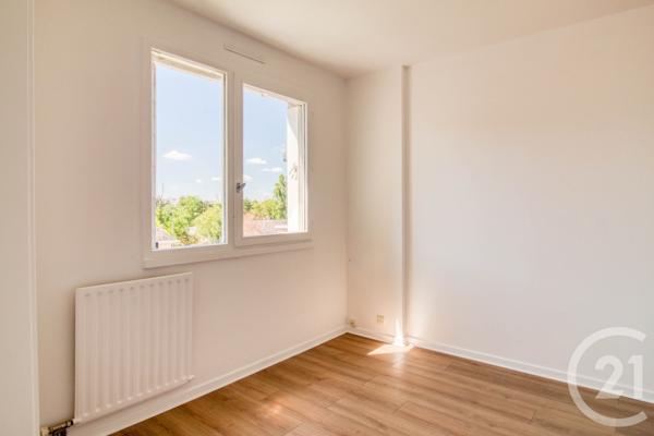 Appartement F4 à vendre  4 pièces - 82,52 m2 ERMONT - 95