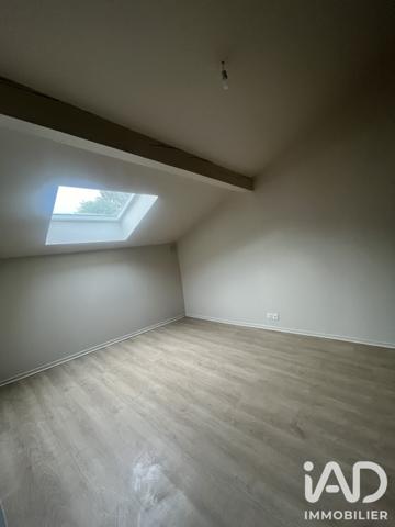 Location appartement 2 pièces 48 m² Ars-sur-Moselle