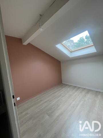 Location appartement 2 pièces 48 m² Ars-sur-Moselle