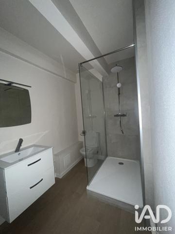 Location appartement 2 pièces 48 m² Ars-sur-Moselle