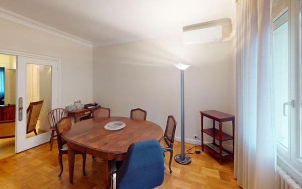 Appartement à vendre    3 pièces • 111,71 m2 Saint-Étienne