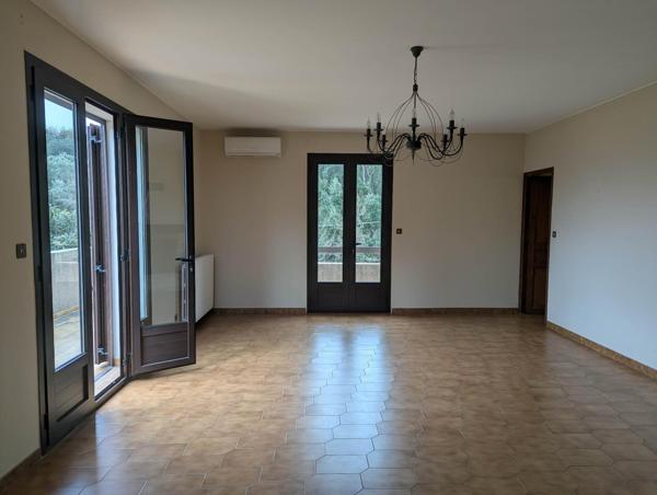 Villa T5 à Borgo