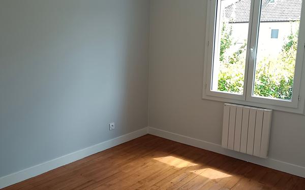 Maison à louer    3 pièces • 61 m2 Mamers