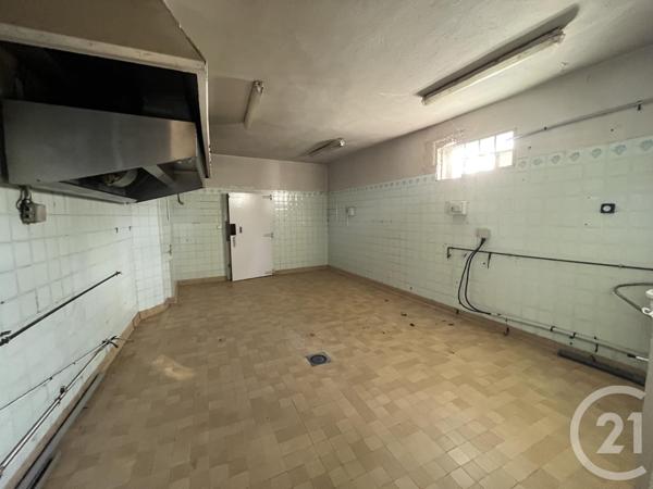 Immeuble à vendre  464 m2 ALES - 30