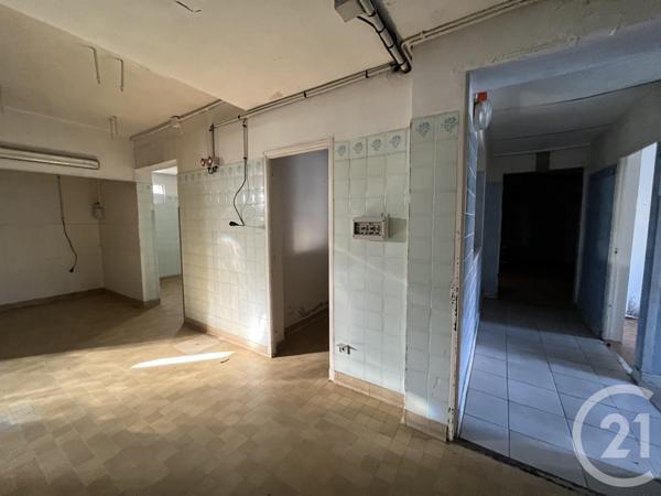 Immeuble à vendre  464 m2 ALES - 30