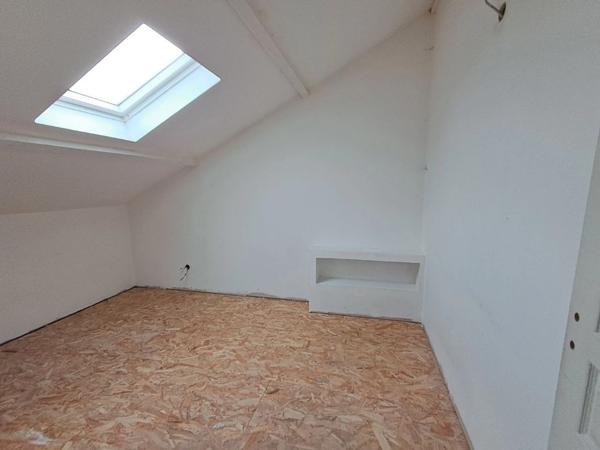 HIRSON (02) - 🏡 Vente maison individuelle avec 3 chambres 🛏️🛏️🛏️ et jardin 🍀