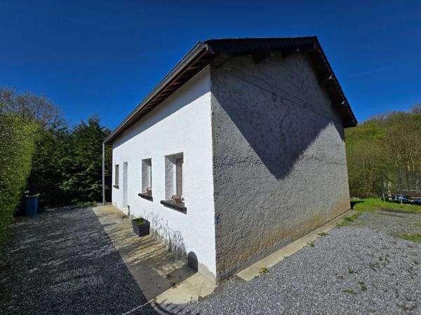 HIRSON (02) - 🏡 Vente maison individuelle avec 3 chambres 🛏️🛏️🛏️ et jardin 🍀