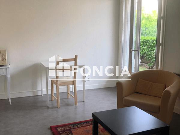 Location Studio meublé 27 m² - 34 RUE CAUBERE Toulouse 31400