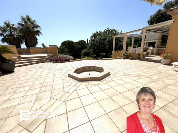 Demeure de prestige avec vue imprenable sur les Albères et la mer