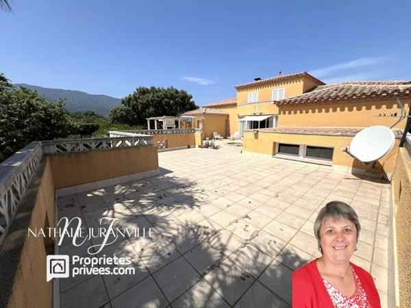 Demeure de prestige avec vue imprenable sur les Albères et la mer