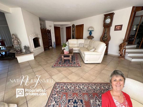 Demeure de prestige avec vue imprenable sur les Albères et la mer