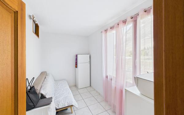 Appartement à vendre    4 pièces • 90,34 m2 Montmélian