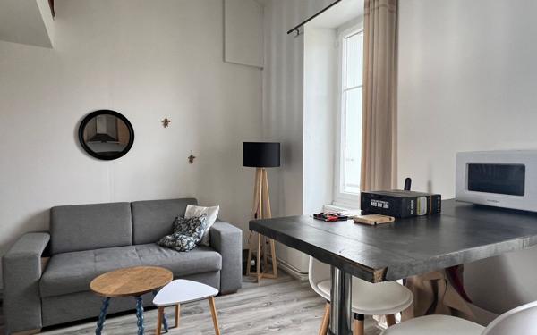 Appartement à vendre    2 pièces • 32,11 m2 Nantes