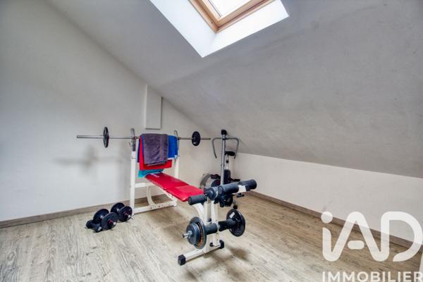 Maison à vendre 4 pièces 91 m² Château-sur-Epte