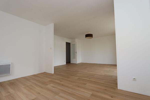 Appartement Saint Nazaire 3 pièce(s) 63.41 m² - Ascenseur, cave et place de parking - La mer à pied