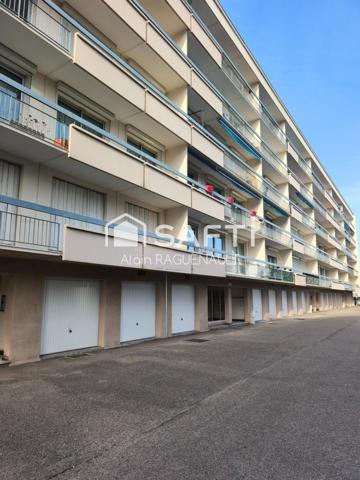 Grand T5 de 105 M2 avec balcon de 15 M2